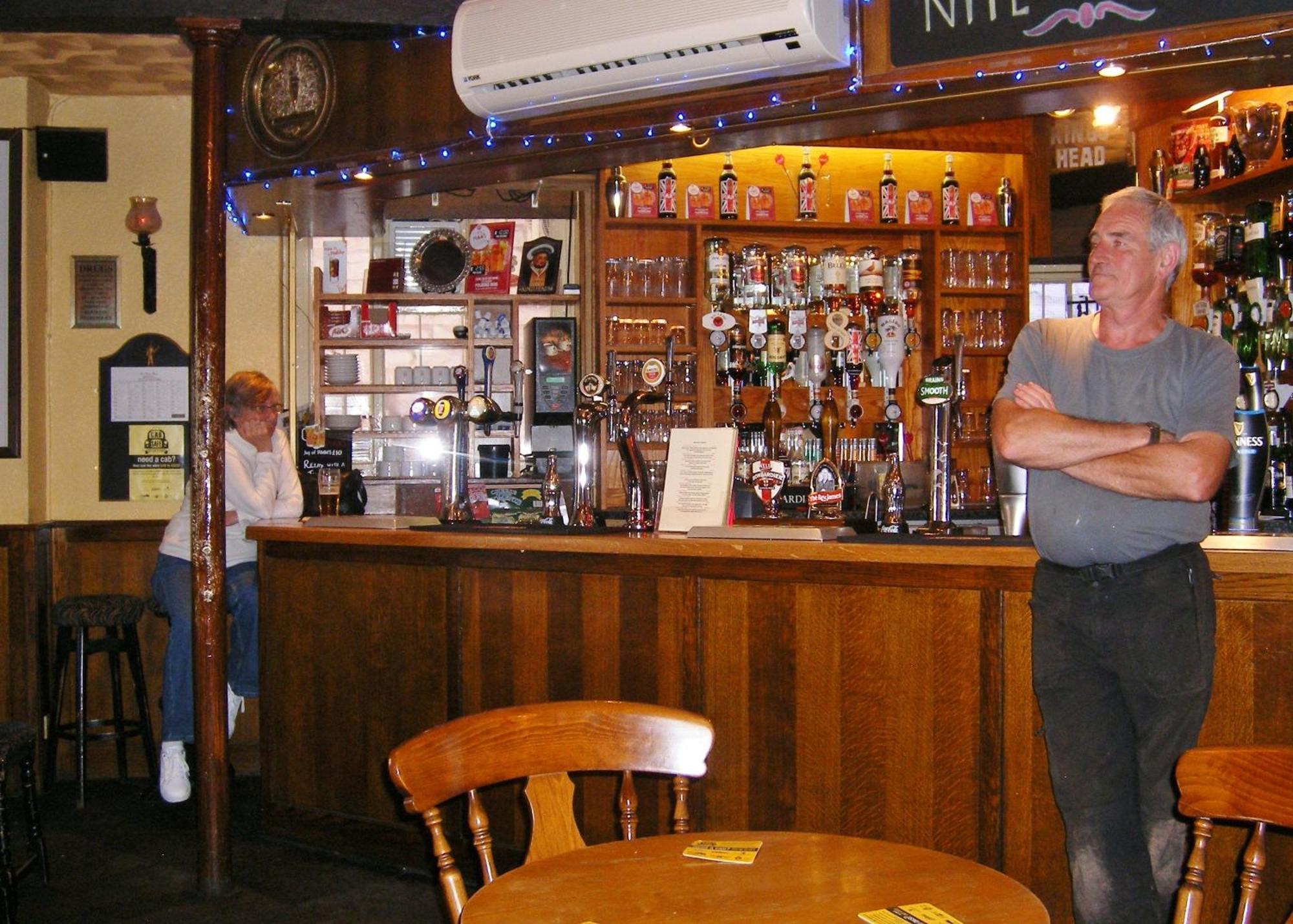 The Kings Head Hotel Abergavenny Eksteriør billede